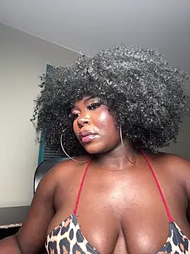 XXX chat uživo modela WomanNextdoor1