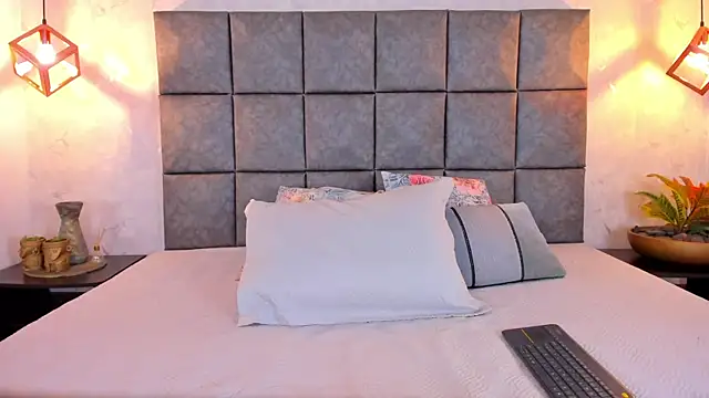 Roseaurora Chat XXX live
