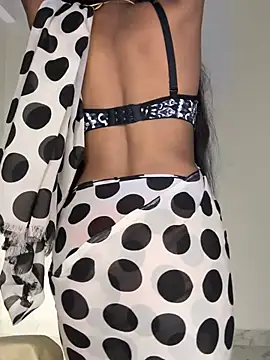 Lovely_BabieeのライブXXXチャット