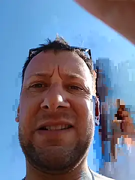 צ'אט XXX בשידור חי של Alley87