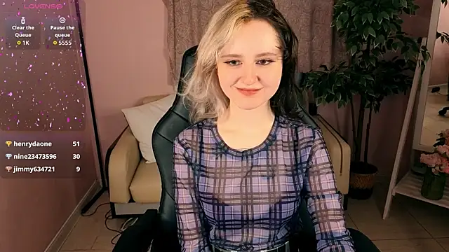 LinaVeritasn Live XXX chat