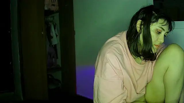 soysara15のライブXXXチャット