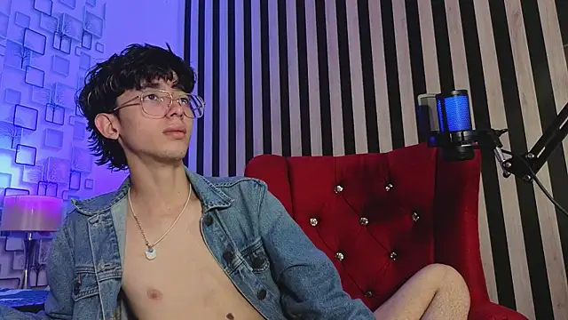 Živý XXX chat Twink_Sebas7