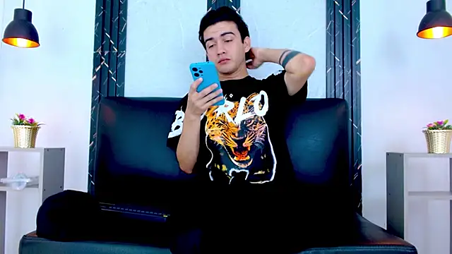 Feiccer_Castquer – Naživo XXX chat