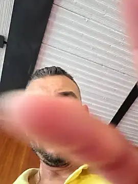 XXX chat uživo modela Cicciolino_23