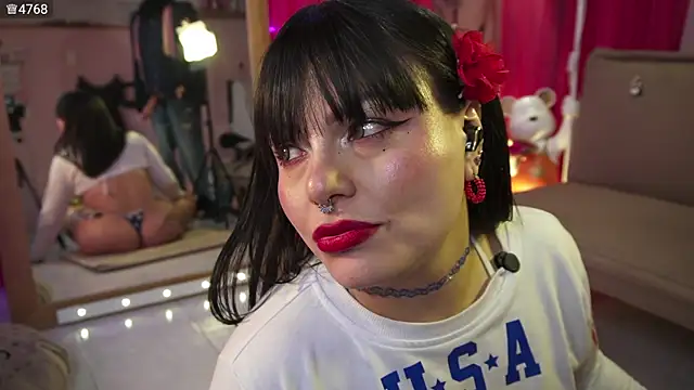 RachellkorsのライブXXXチャット