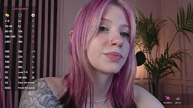 arielabradberry 现场XXX聊天