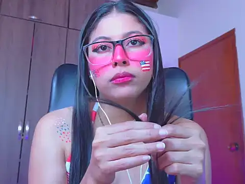 Živý XXX chat _ALLYSON18_