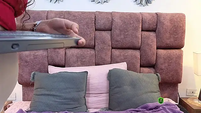XXX chat uživo modela GreysTh