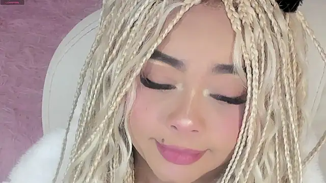 Chat XXX ao vivo de conny__curly