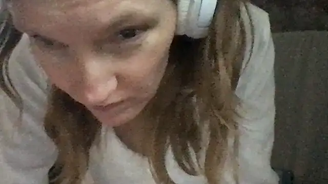 Chat XXX en directo de Kittymarlene
