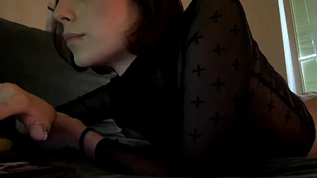 Chatroom XXX en direct de VivianGlow