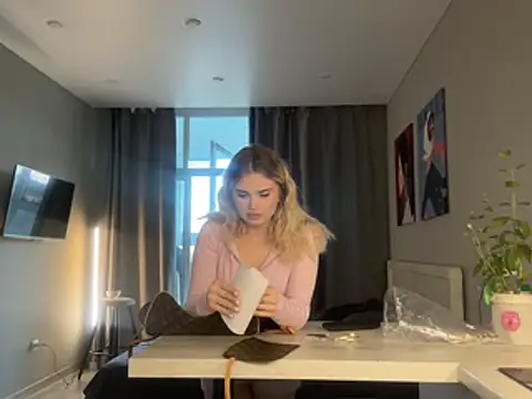 kirtova_'s Live XXX Chat