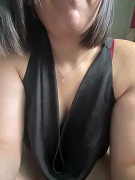 Sexyfemm_ Chat XXX live