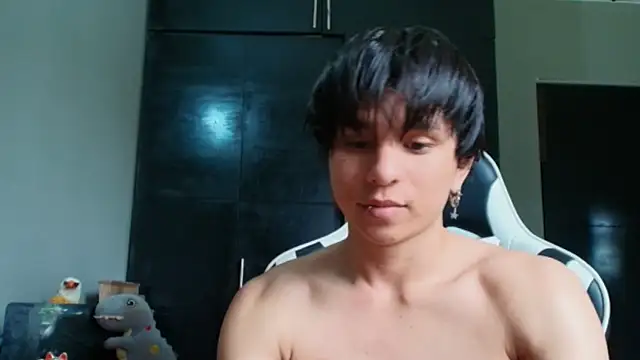 Živý XXX chat raikougame