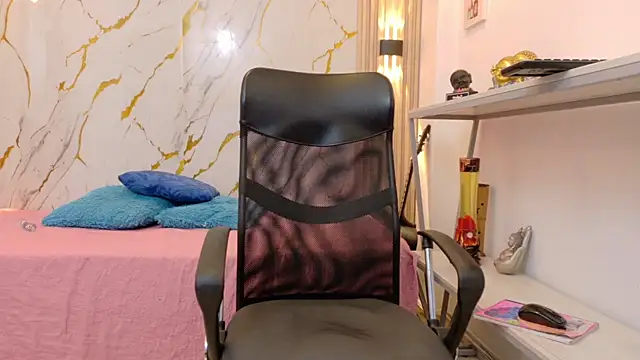 Max_silver_n Live XXX chat
