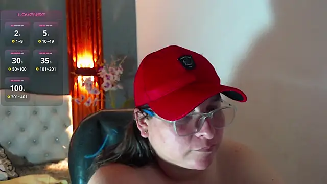 Chat XXX en directo de katty_femdom
