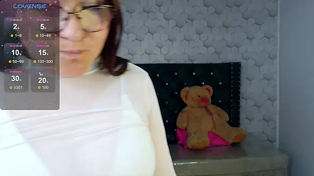 conniejames_m Live XXX-Chat