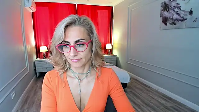 MuseOfStage Chat XXX live