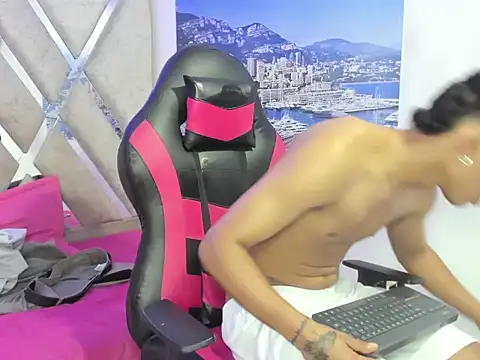 Chat +18 de nova_mitchell7 ao vivo