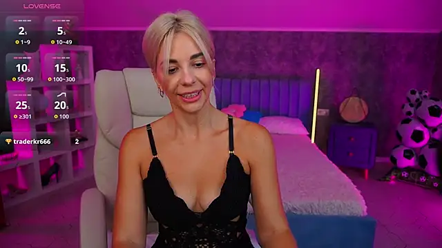Živý XXX chat BellaRayyy