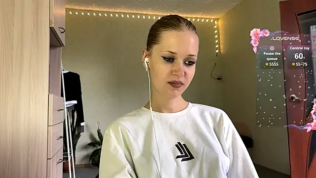 ZaidaSchwarten's Live XXX Chat