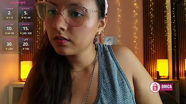 katty_collet's Live XXX Chat