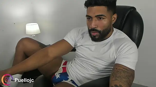 Xander_Str0ng Adlı Modelin Canlı XXX Sohbeti