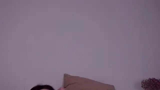 RobbyCharming élő XXX-chatje