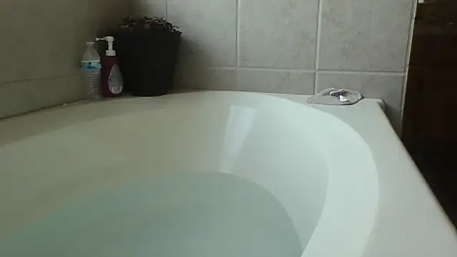 anitabonghit XXX чат на живо