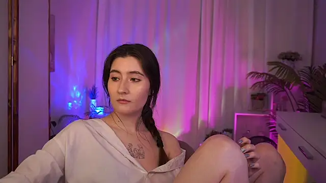 دردشة MayShawty الجنسية المباشرة