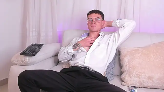 GLexiis_ live XXX chat
