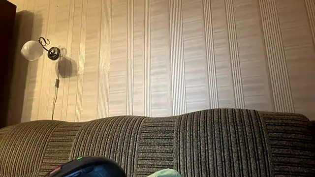 CrimsonLace's Live XXX Chat