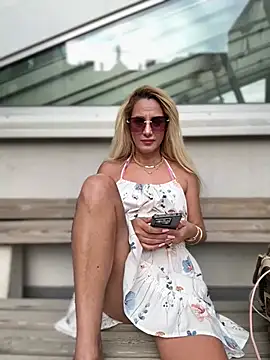 adya-aly Adlı Modelin Canlı XXX Sohbeti