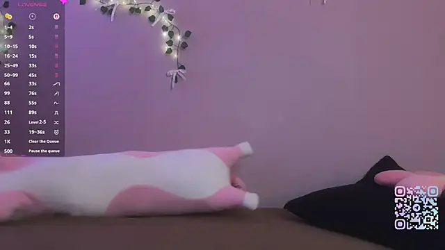 milimoon's Live XXX Chat