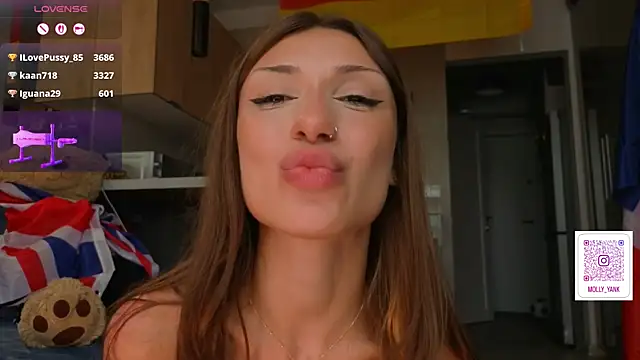 mollyyank XXX чат на живо