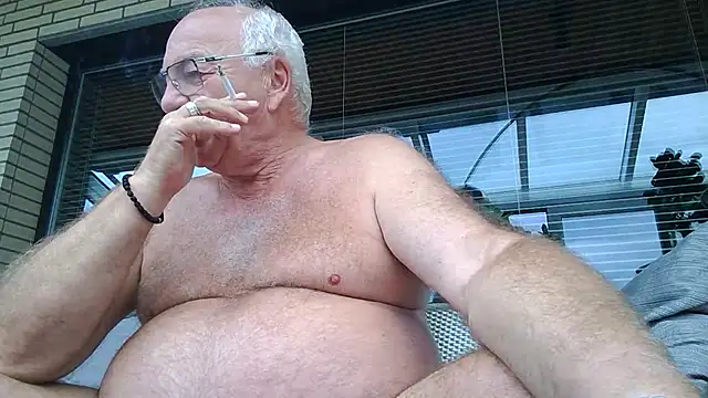 biggandybig élő XXX-chatje