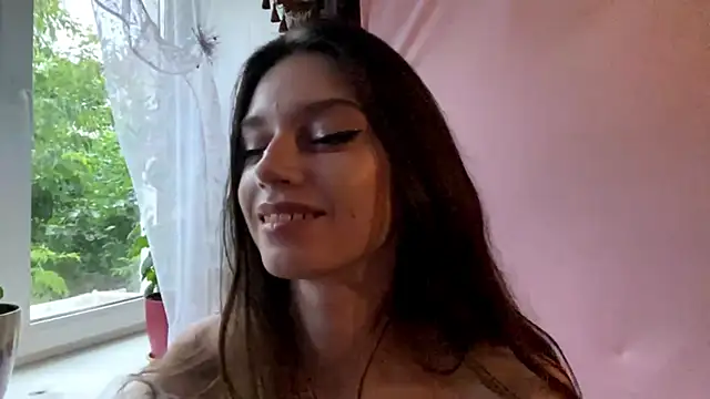 Онлайн чат XXX JosefineWahler