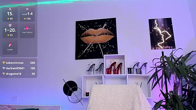 AnyssyaHot Adlı Modelin Canlı XXX Sohbeti