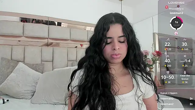 emma_castilloo élő XXX-chatje