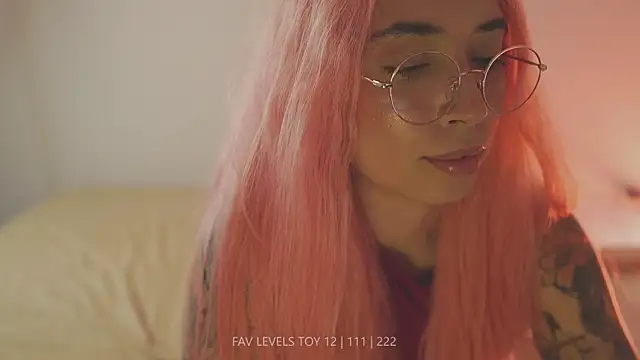 dearnina_'s Live XXX Chat