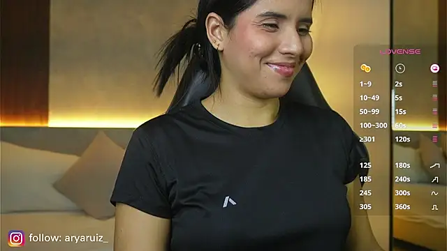 arya_ruizz_'s Live XXX Chat