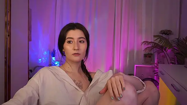 MayShawty live XXX chat