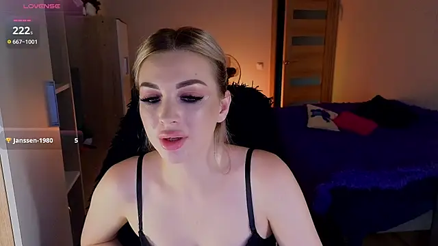 MilanaOmg Adlı Modelin Canlı XXX Sohbeti