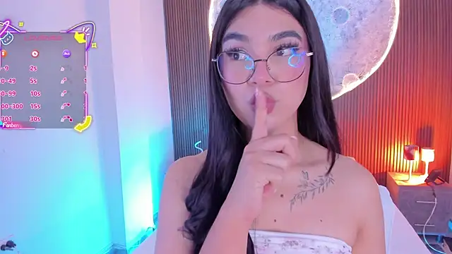 RoseCassie 라이브 XXX 채팅