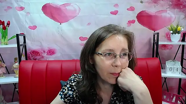 DaisyEditn Live XXX chat