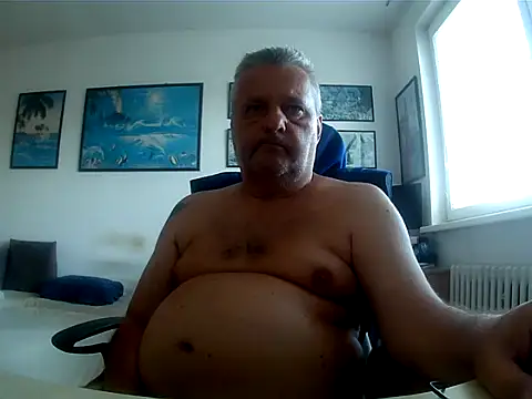Robert_SK1 Chat XXX in diretta