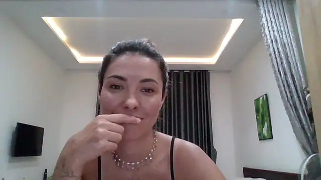 Chat +18 de Dream_Petal_ ao vivo