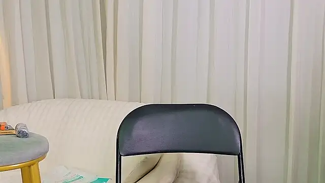 B-Yaya 即時 XXX 聊天