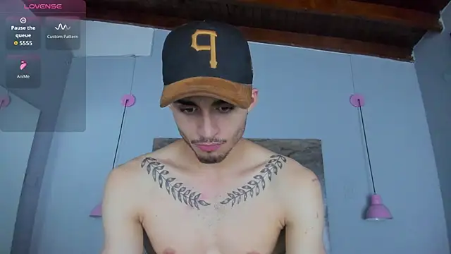 James-06 live XXX chat